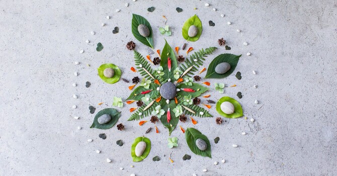 Nature-Based Summer Art for Stress and Anxiety Relief  image