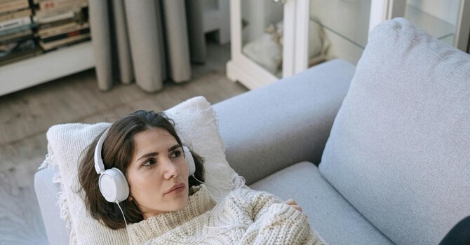 Is It Sadness or Depression?  image