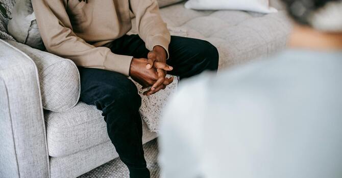 How to Choose a Therapist image